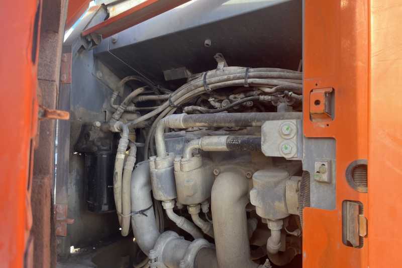 OmecoHub - Immagine HITACHI ZX300LCN-6